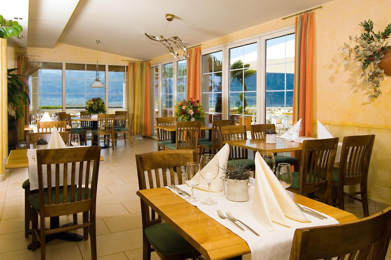 Restaurant-Hotel Seeblick Morigen Exterior photo